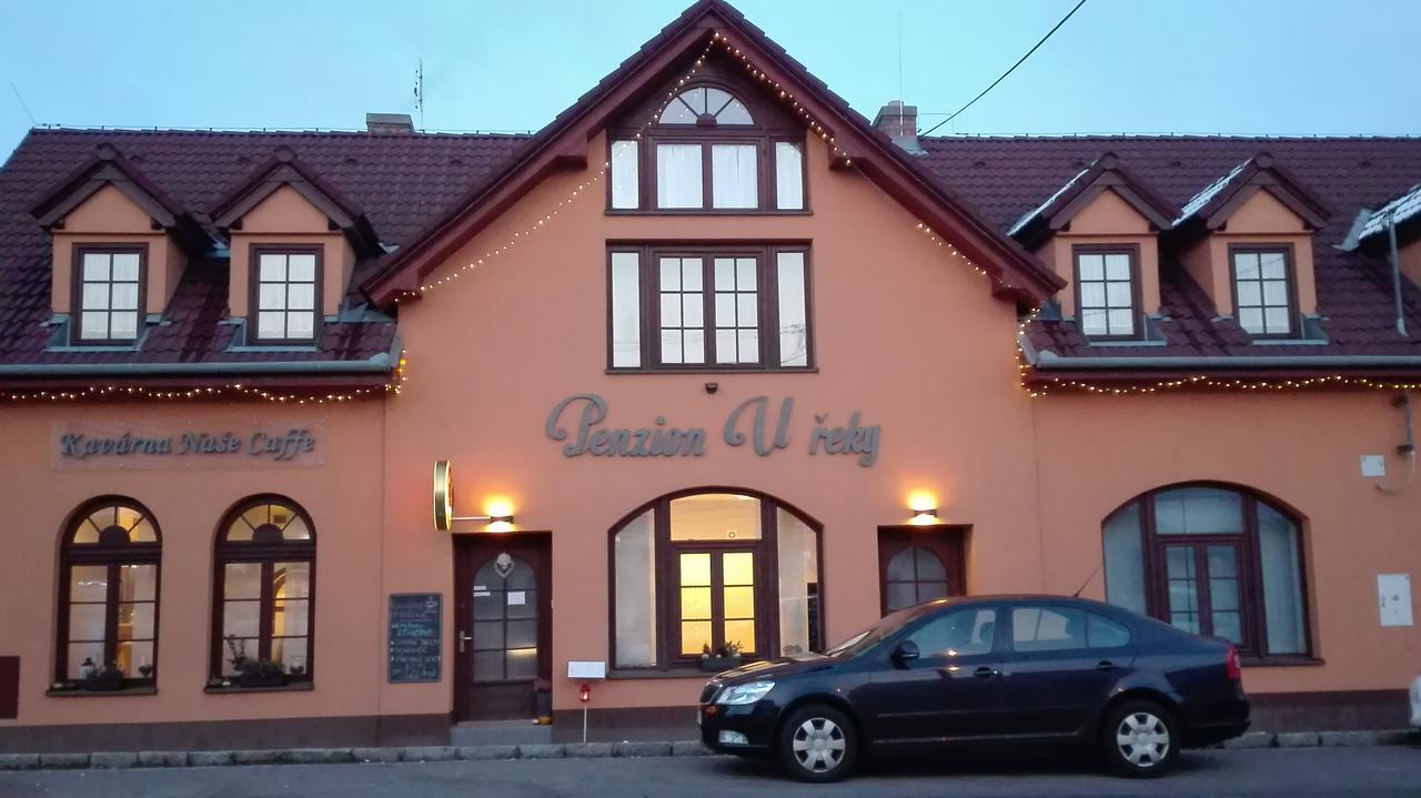 Penzion U Reky Vojkovice  Bagian luar foto